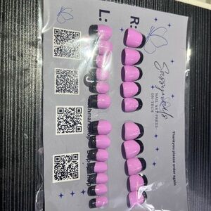 Sassy Nails Pink and Black Press-On Nails